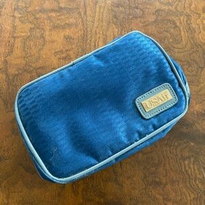 US Air first class toiletry bag vintage airline amenity kit with contents